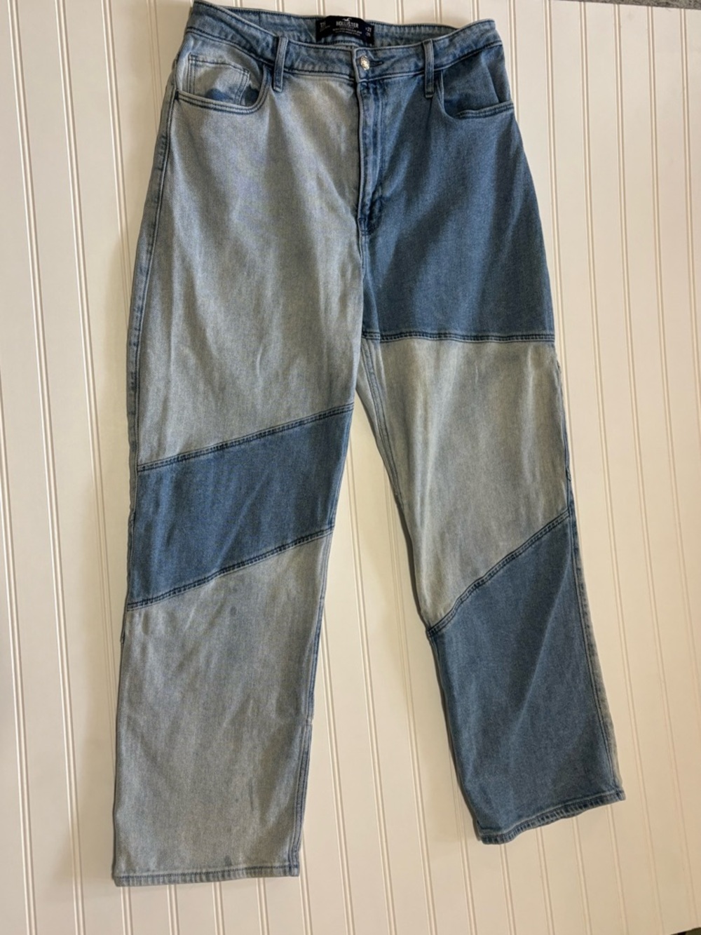 Hollister Two-Tone Blue Patchwork Straight Jeans